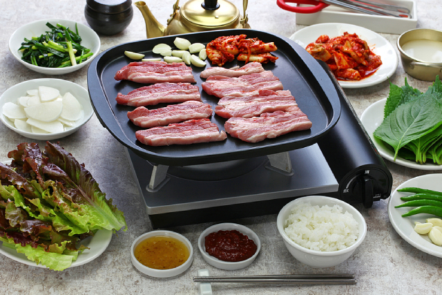 Korean BBQ: What You Can Expect In This Delicious Tuck-In