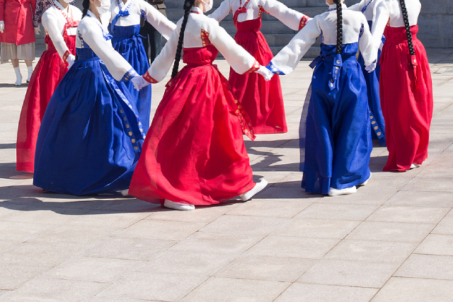 Everything You Need To Know About The Korean Hanbok